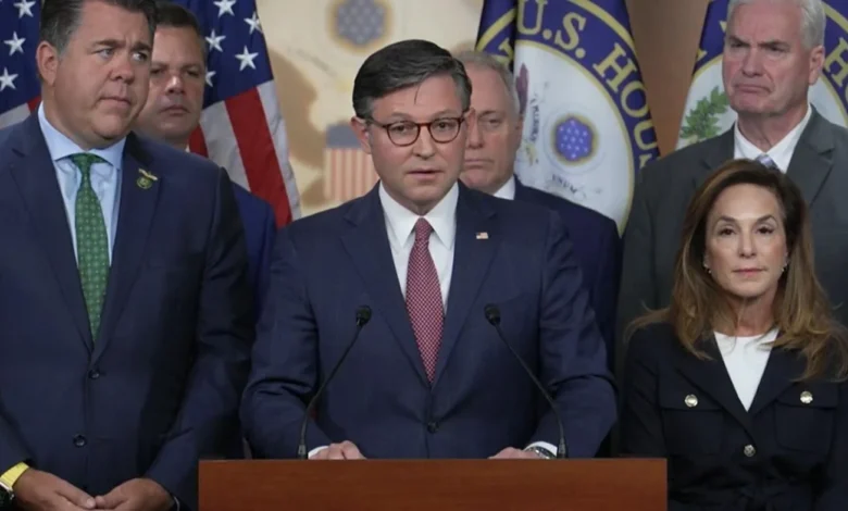 Judge temporarily blocks Trump administration from firing workers during government shutdown