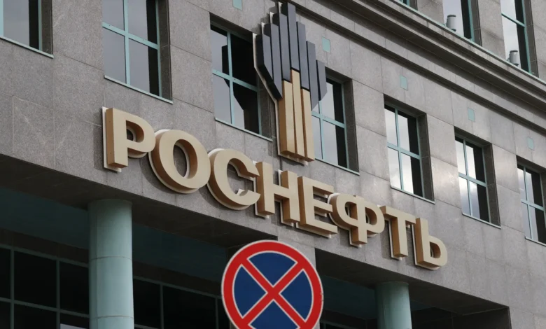 Russia's Rosneft, Lukoil Lose $5.2B in Market Value After New US Sanctions