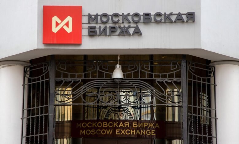 Moscow's Market Ascends Amidst Shifting Geopolitical Tides