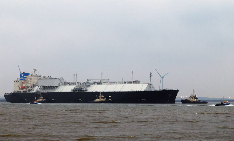 First LNG tanker since start of Iran conflict passes through Strait of Hormuz — agency