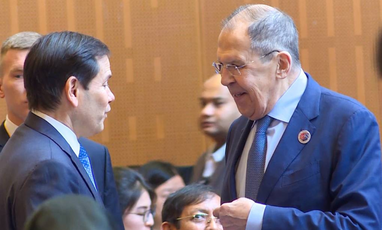 Russia-US Talks on Ukraine Settlement Conclude After 37-Minute Meeting in Manila