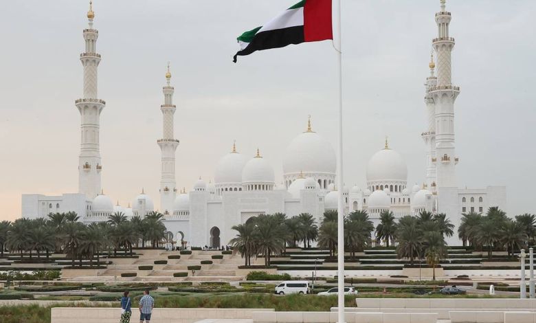 UAE Halts Trade With Iran After Missile Attack