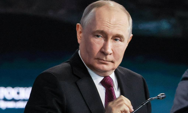 Putin Warns Against Overtightening the Russian Economy
