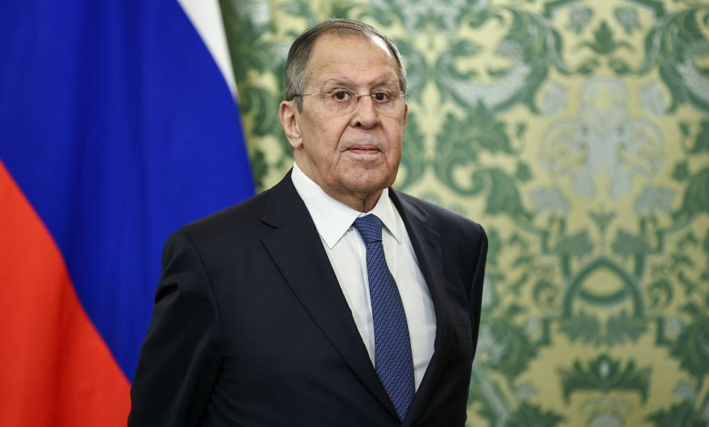 Russia Will Not Beg Europe to Lift Sanctions, Lavrov Says