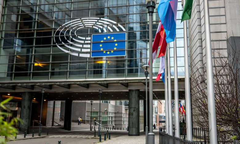 Hungary Stalls Ukraine EU Accession Talks Again