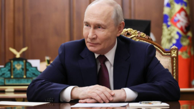 Putin Maintains Permanent Contact with New Russian Cabinet Members